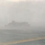 Protestojnë punëtorët e sigurimit fizik të KEK-ut, hedhin vezë para zyrave të korporatës në kryeqytet