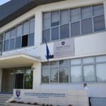 Brukseli synon që supermarketve t’ua bëjë obligative dhurimin e ushqimeve të pashitura