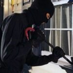 Policia sekuestron një shumë parash në Pejë, dyshohet se erdhën nga Serbia