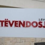 Nara Smith lë pa fjalë fansat, dy javë pasi solli në jetë fëmijën e katërt