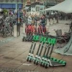 Një bandë arrestohet për vjedhjen e 1,100 karrigeve të restoranteve në Spanjë