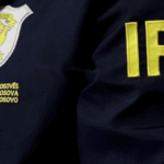 Policia arreston dy britanikë për sulmin me thikë në tren në Angli