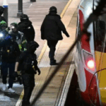 Krasniqi bën homazhe tek varret e Afrim Zhitisë dhe Fahri Fazliut: Amaneti i tyre jeton në kujtesën tonë