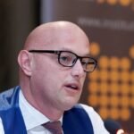 Akuza për bllokada, buxhetin e dështimet – Krejt çka i thanë mbrëmë njëri-tjetrit Rama e Çeku